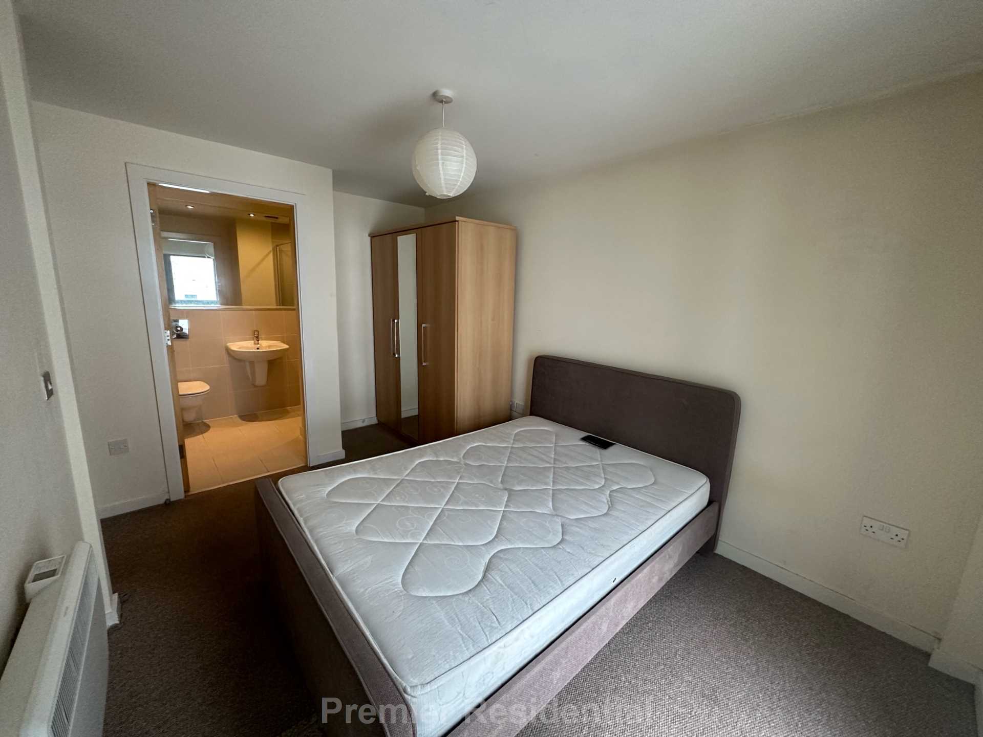 City Road East, Manchester, Image 8