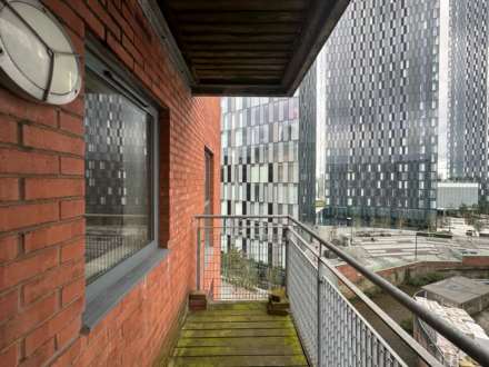 City Road East, Manchester, Image 4