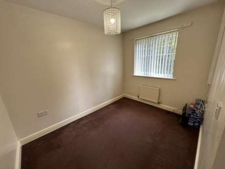 Hemfield Close, Wigan, Image 13