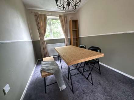 Rosalind Court, Salford, Image 9