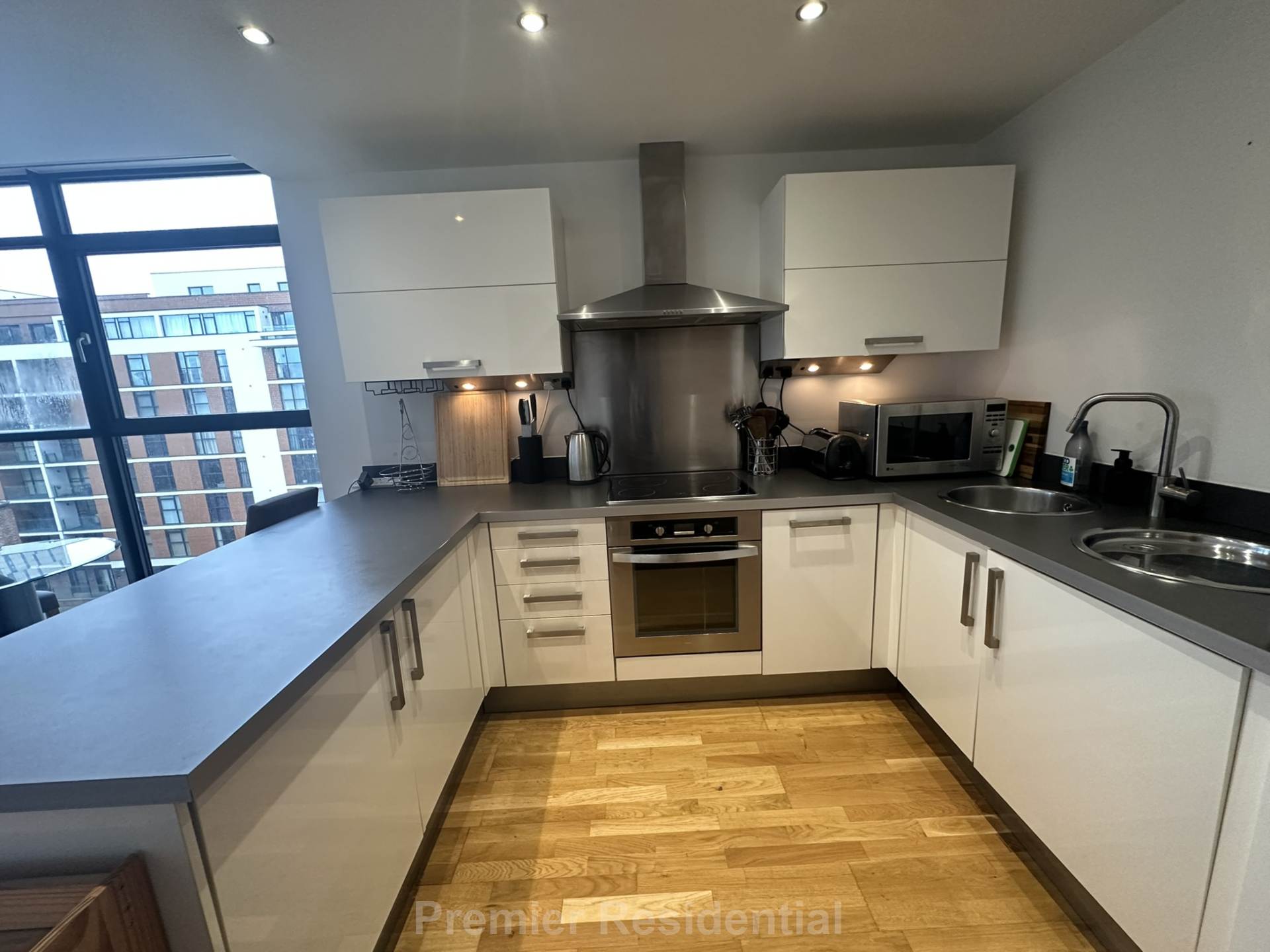 Commercial Street, Manchester, Image 4