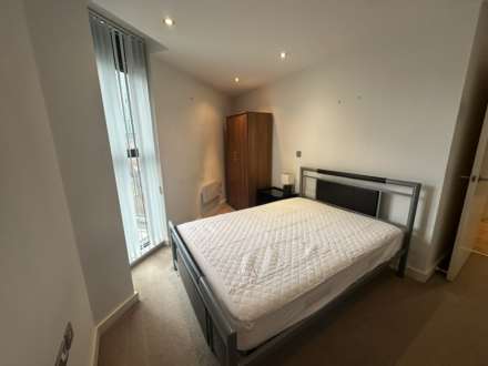 Commercial Street, Manchester, Image 9