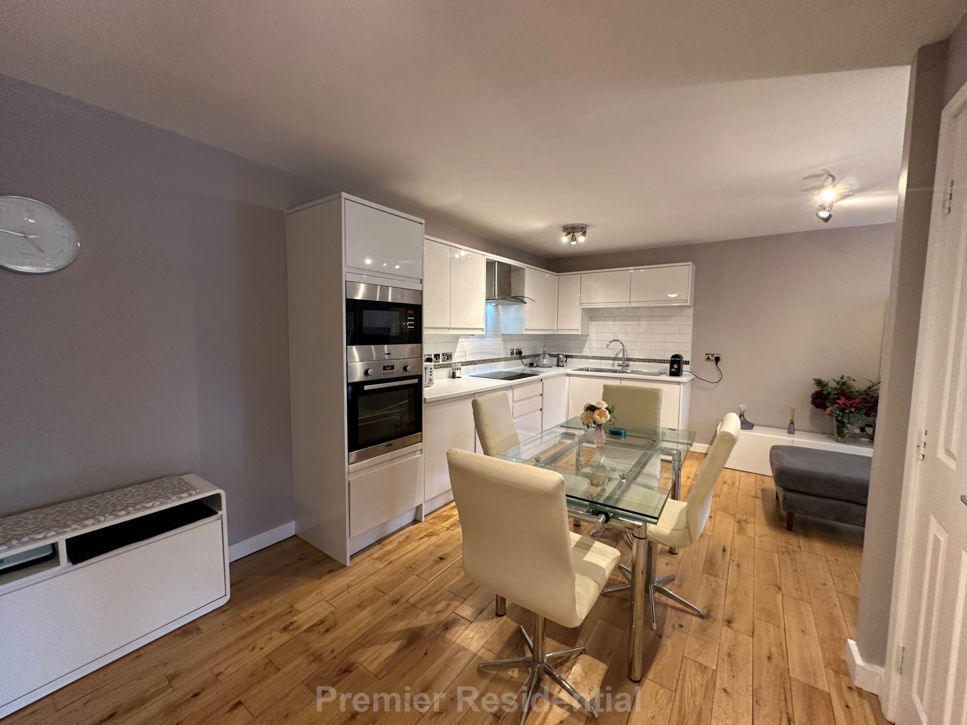 Quince House, Salford, Image 4