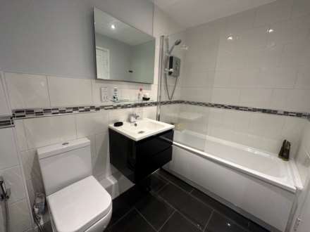 Quince House, Salford, Image 7