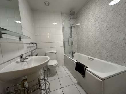 City South, City Road East, Manchester, Image 7