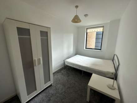 City South, City Road East, Manchester, Image 8