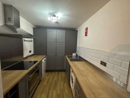 Apartment, Manchester, Image 3