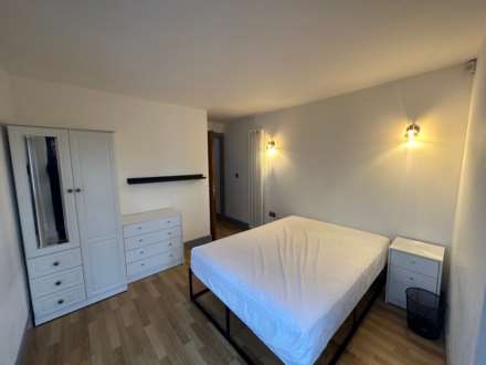 Apartment, Manchester, Image 6