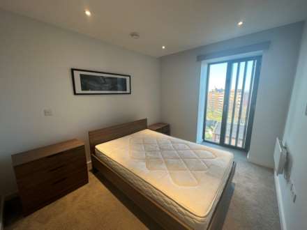 Local Blackfriars, Bury Street, Image 8