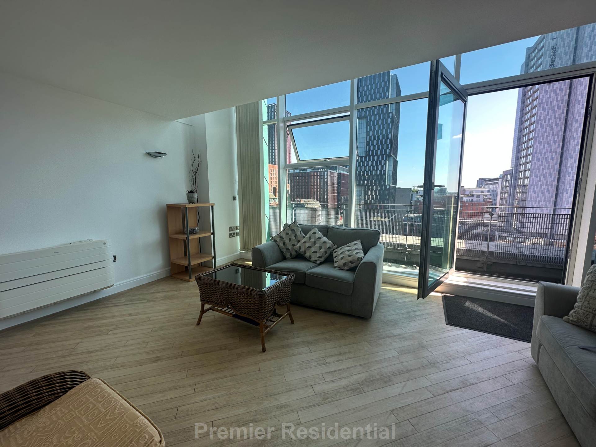 Apartment, Manchester, Image 2