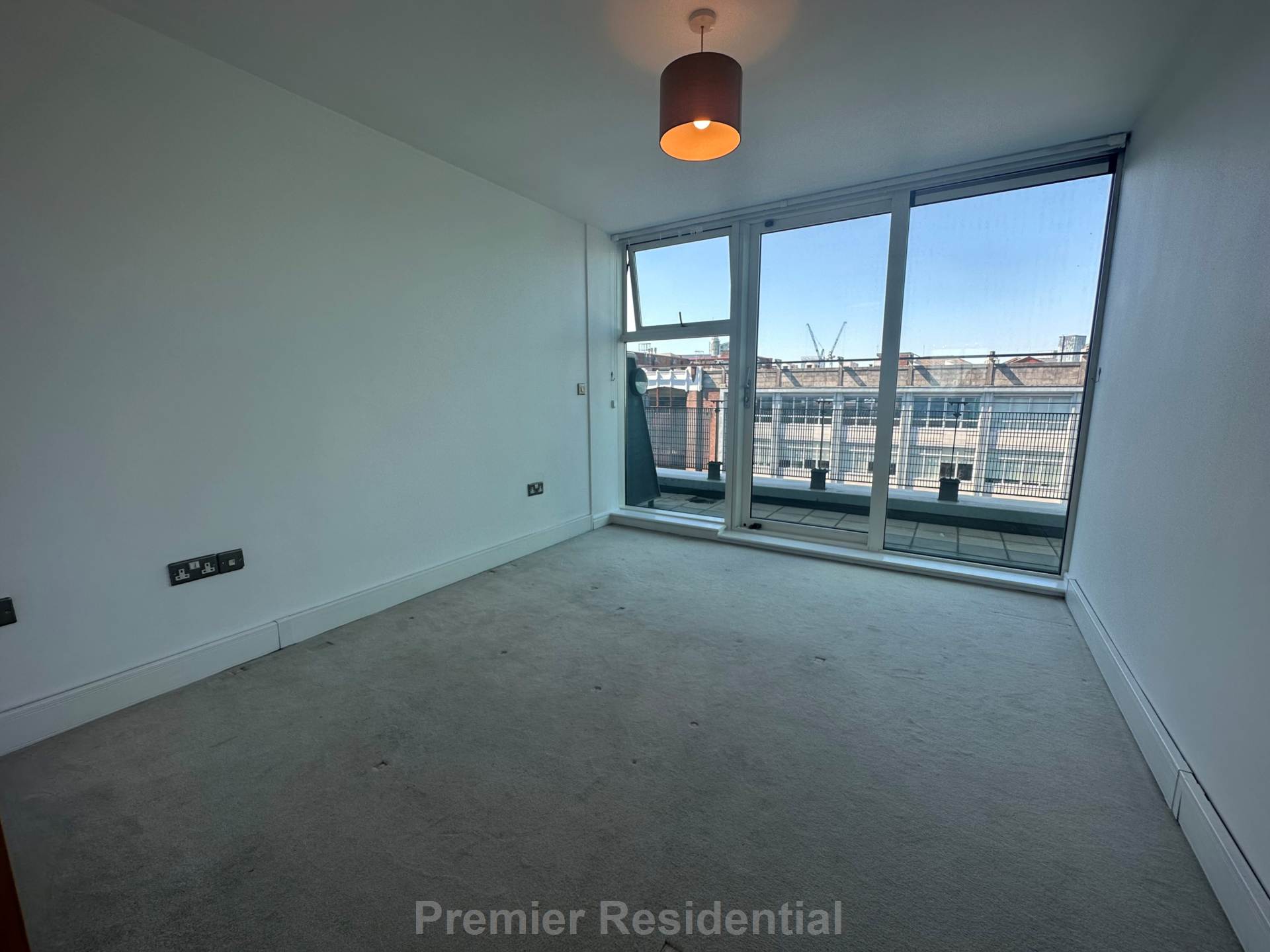 Apartment, Manchester, Image 9