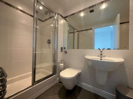 Apartment, Manchester, Image 11