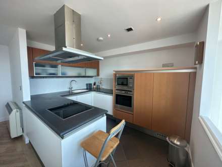 Apartment, Manchester, Image 4