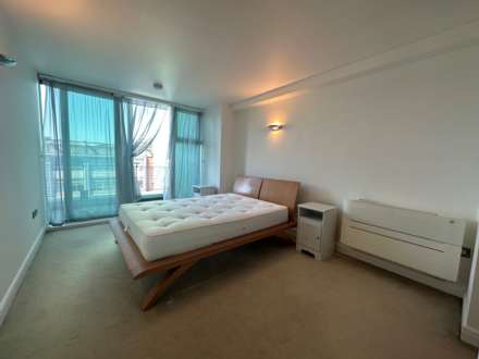 Apartment, Manchester, Image 6