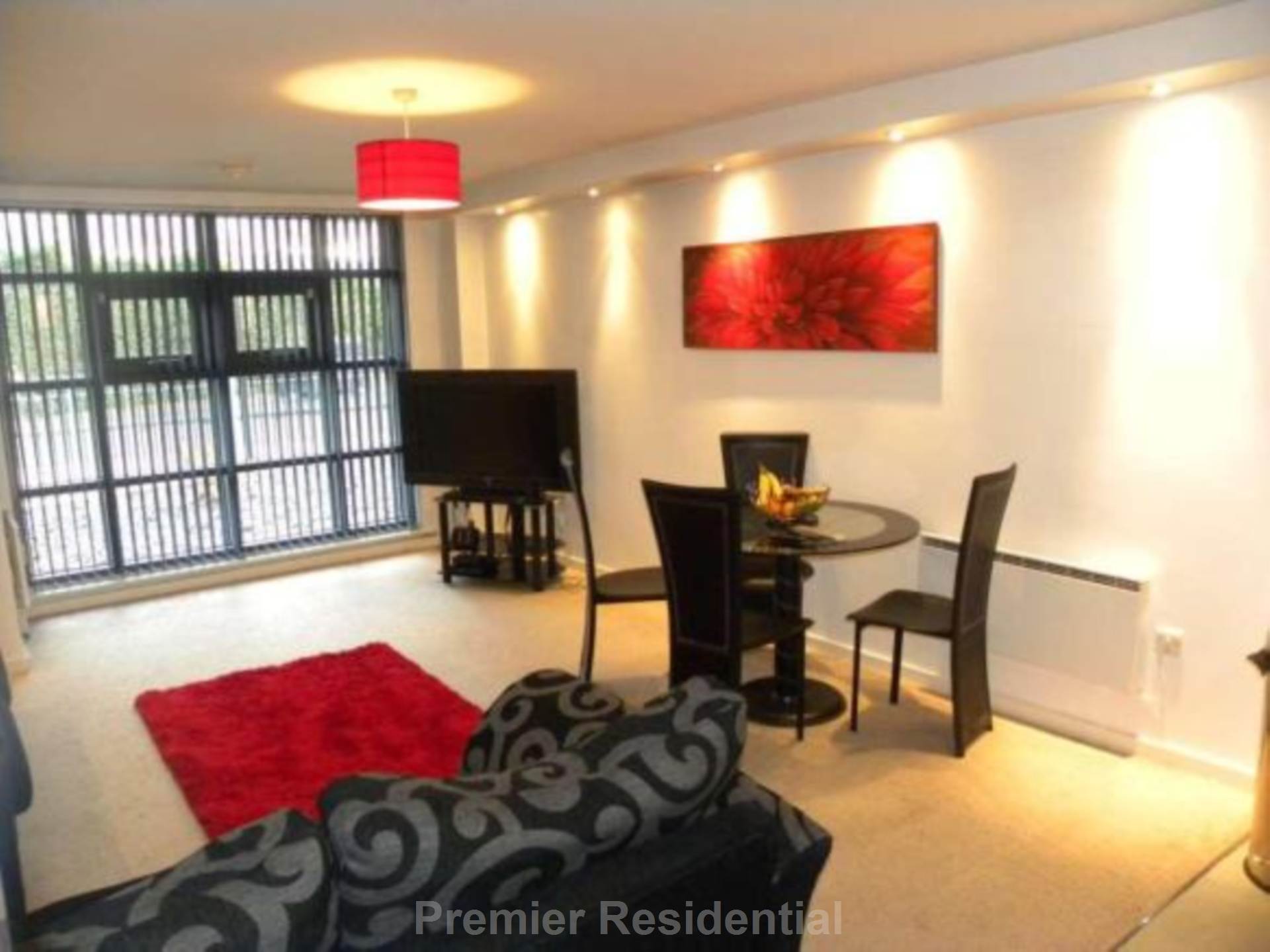 Apartment    City Gate, Manchester, Image 1