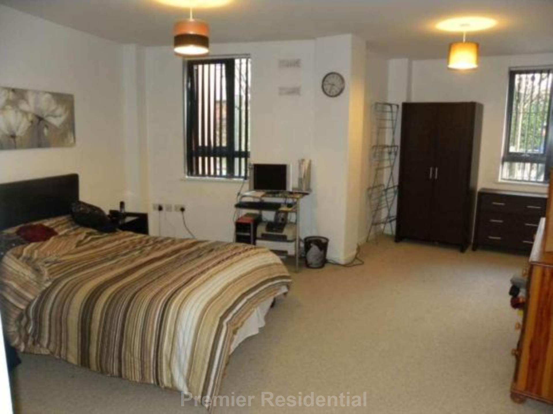 Apartment    City Gate, Manchester, Image 4