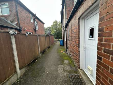 Mauldeth Rd West, Manchester, Image 10
