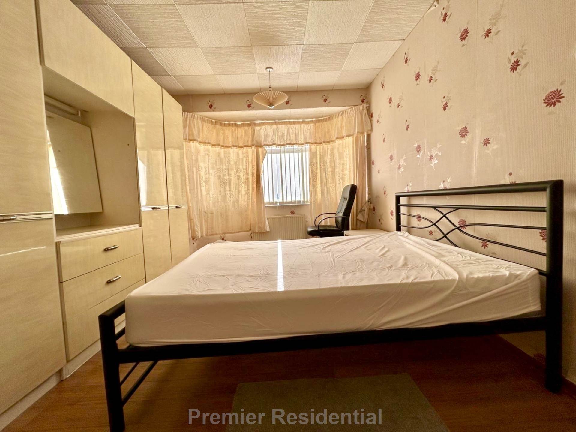 Silverstone Drive, Manchester, Image 10