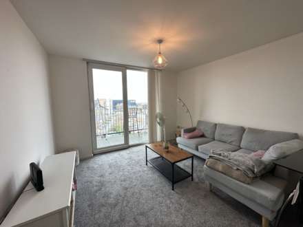 Stillwater Drive, Manchester, Image 2