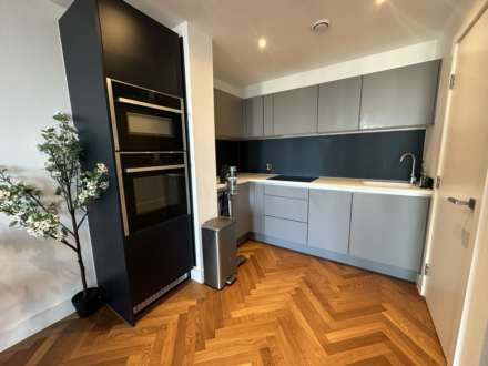 East Tower, Deansgate Square, Manchester, Image 3