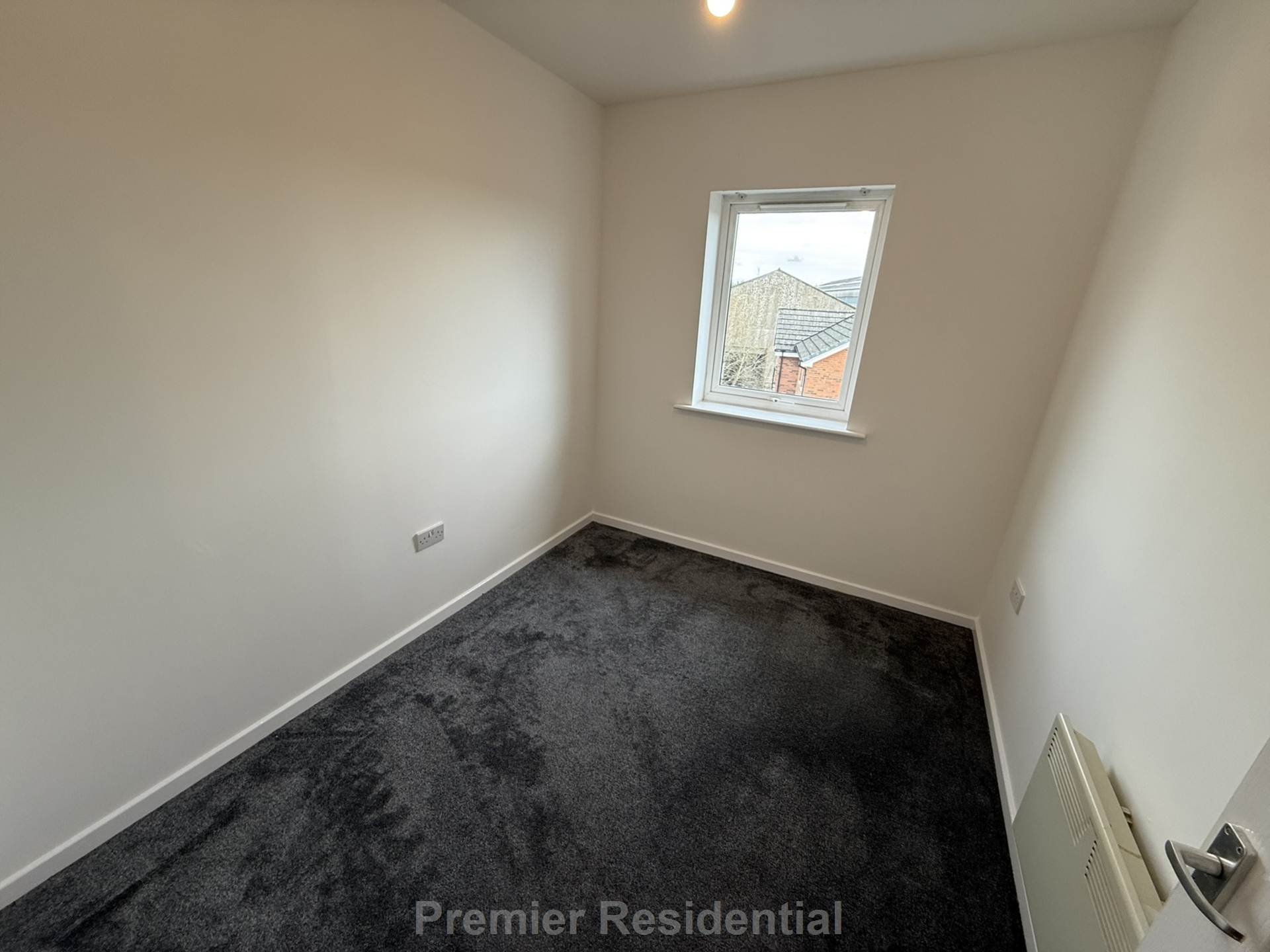 Newbridge Close, Radcliffe, Image 5