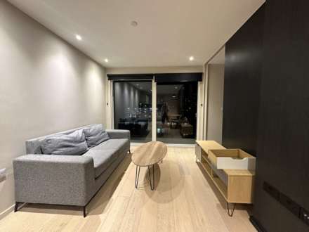 Spinners Way, Manchester, Image 1