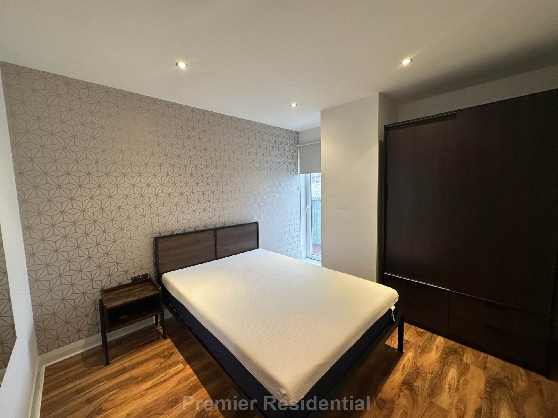 XQ7 Building, Image 5