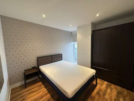 XQ7 Building, Image 5