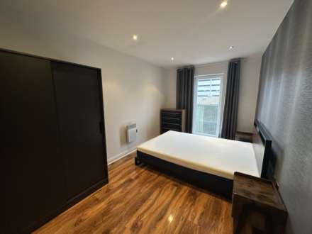 XQ7 Building, Image 7