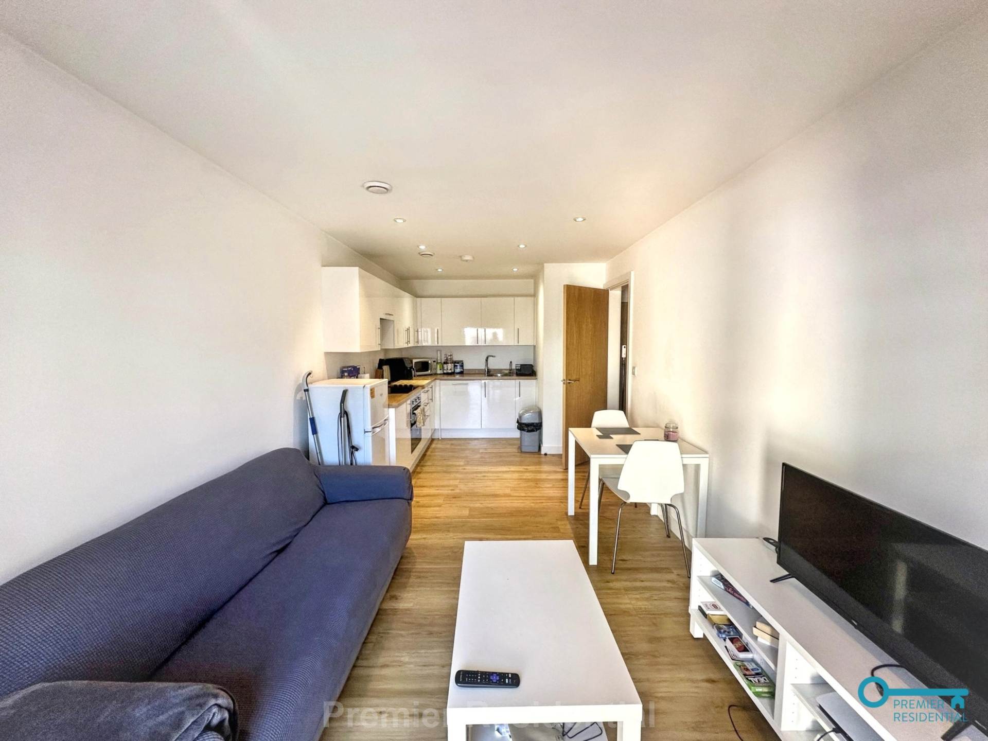 Eastbank Tower, Manchester, Image 3