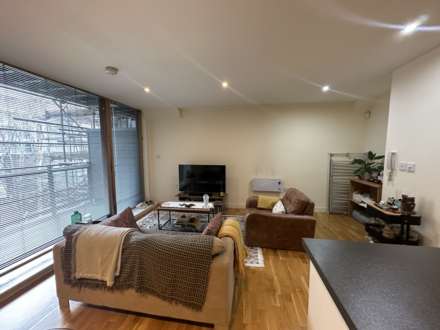 Apartment     The Base, Manchester, Image 4
