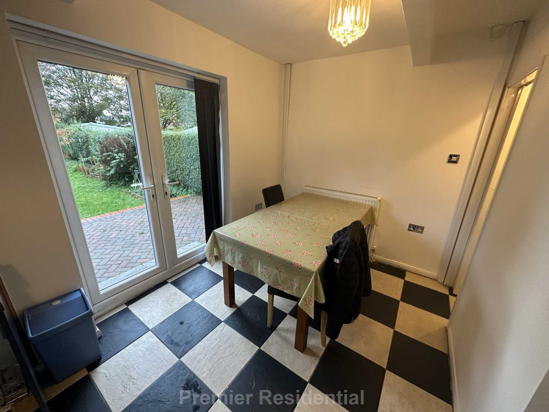 Adswood Road, Cheadle, Image 9
