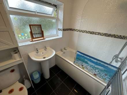Adswood Road, Cheadle, Image 5