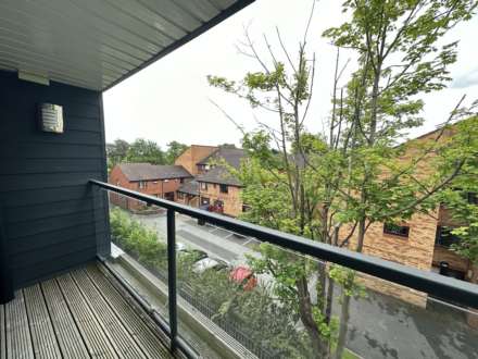 Hall Lane, Manchester, Image 3