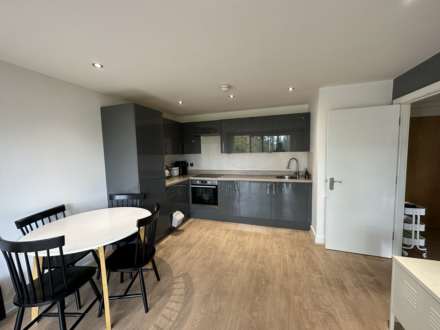 Hall Lane, Manchester, Image 4