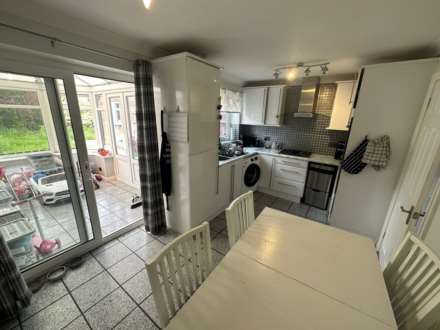 Radstock Close, Bolton, Image 3