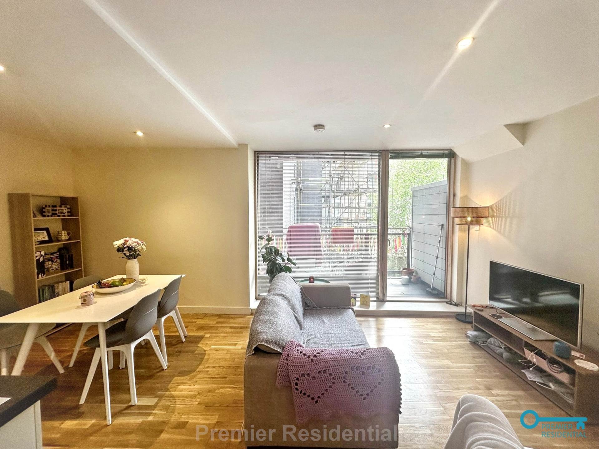 Apartment     The Base, Manchester, Image 9
