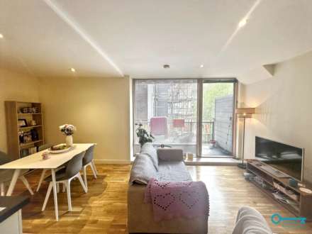 Apartment     The Base, Manchester, Image 9