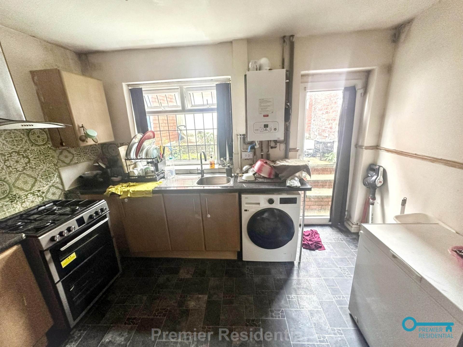 Chelmsford St, Oldham, Image 8
