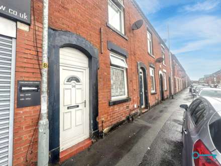 Chelmsford St, Oldham