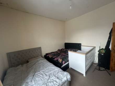 Chelmsford St, Oldham, Image 10