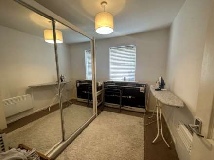 Property For Rent Newbridge Close, Radcliffe, Manchester