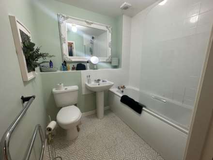 Newbridge Close, Radcliffe, Image 6