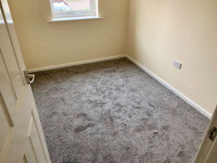 Newbridge Close, Radcliffe, Image 4