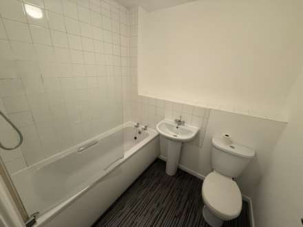 Newbridge Close, Radcliffe, Image 5