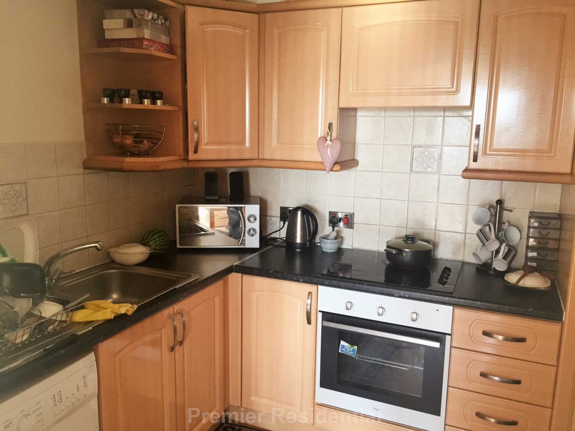 Apartment 16, Midway House, Cheetham Hill, Image 4