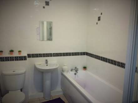 Apartment 16, Midway House, Cheetham Hill, Image 5