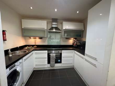 Commercial Street, Manchester, Image 3