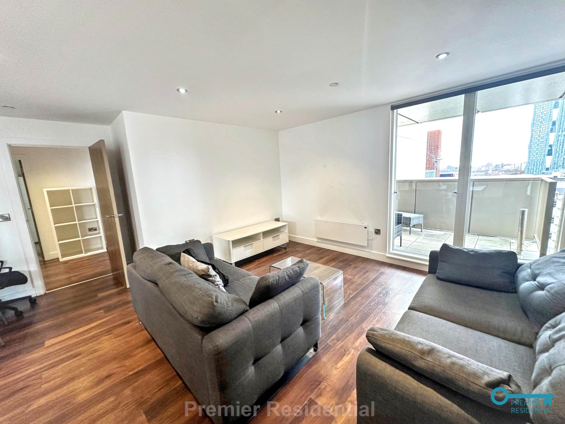 One Cambridge St, Manchester, Image 3