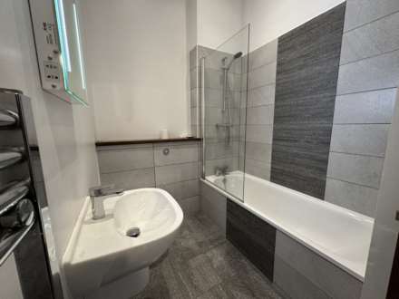 Moss Lane West, Manchester, Image 7